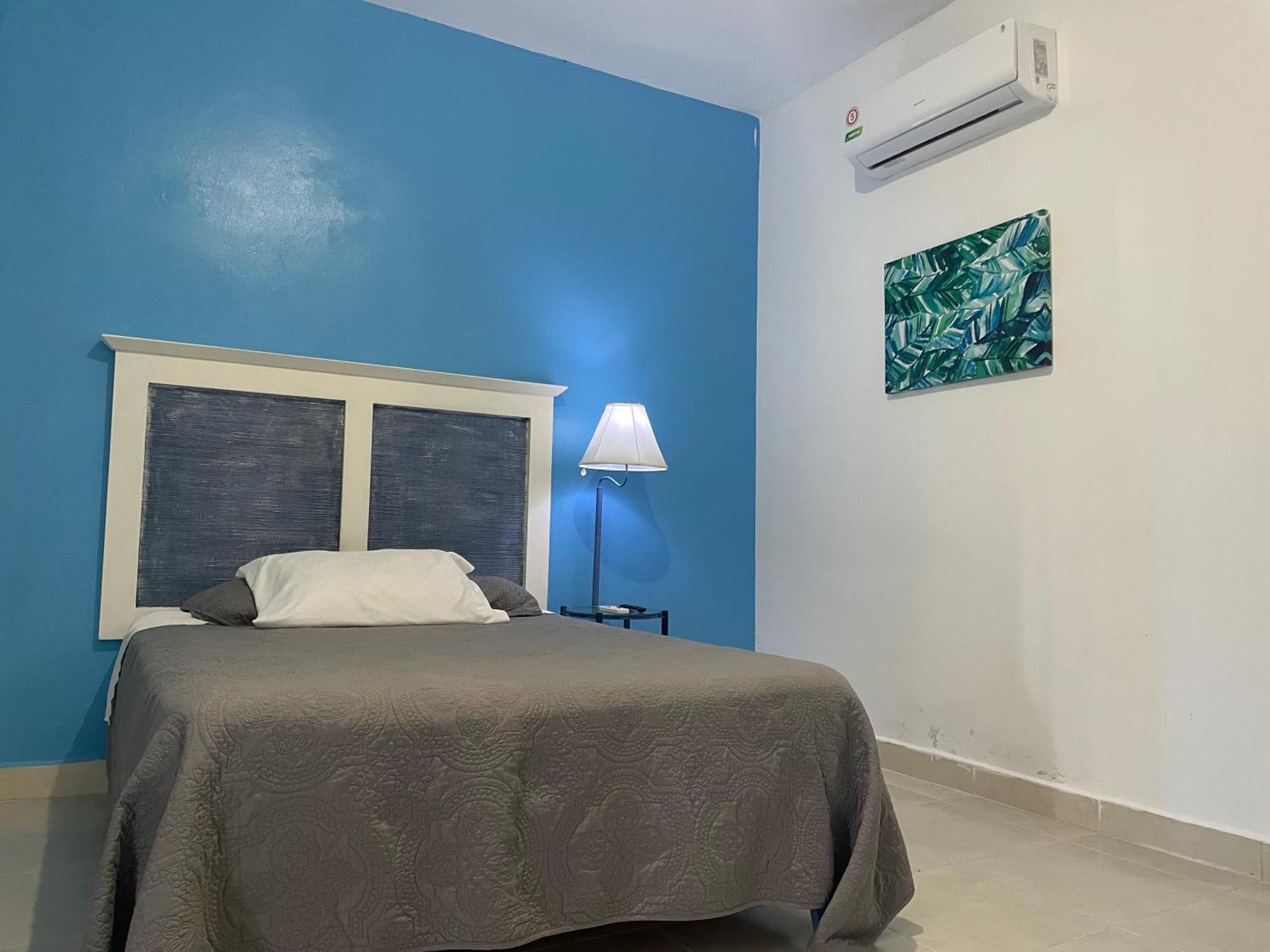 Blue Night Aparta Hotel ปุนตากานา ภายนอก รูปภาพ